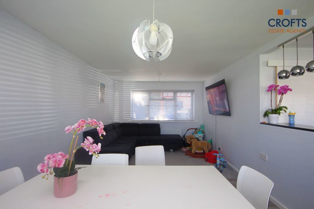 Property photo 3 of 13 Lounge View 2