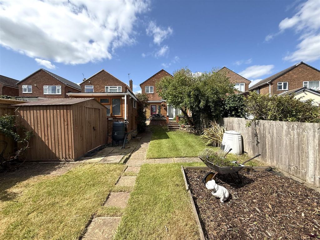 Property photo 3 of 20 Dovedale 1.Jpg