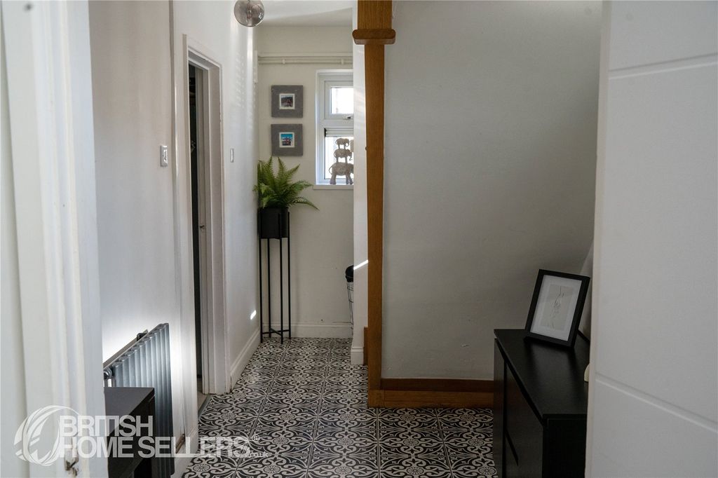 Property photo 2 of 19 Picture No. 06