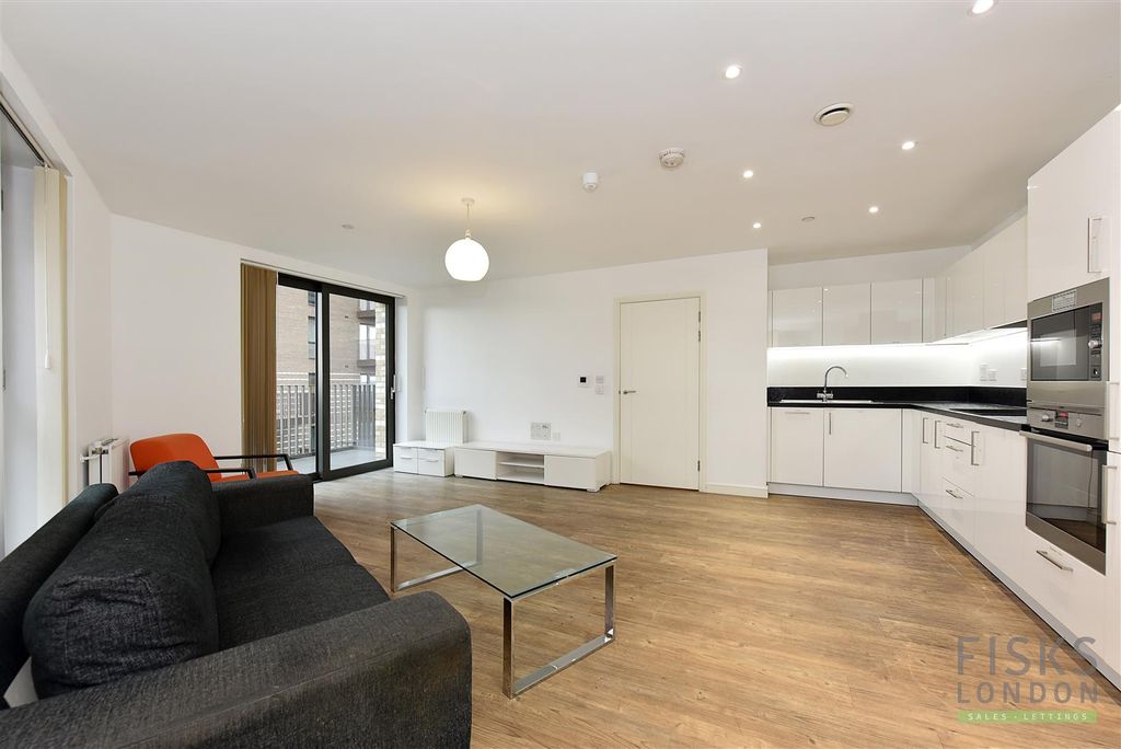 Property photo 1 of 16 Flat 48 Kingfisher Heights (9).Jpg