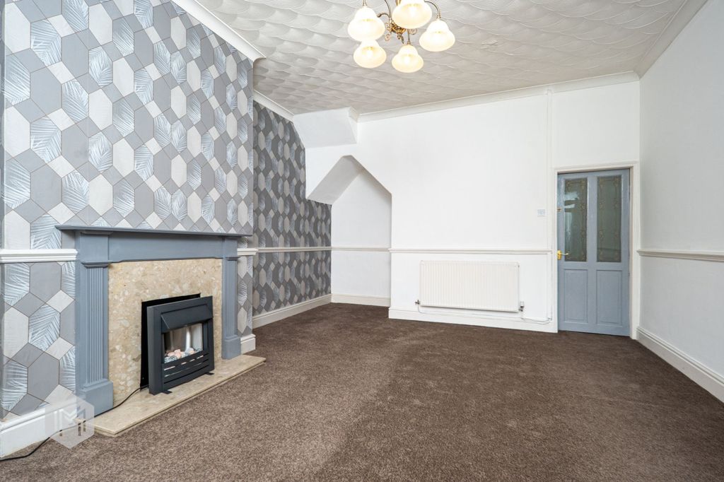 Property photo 2 of 20 Picture No. 21