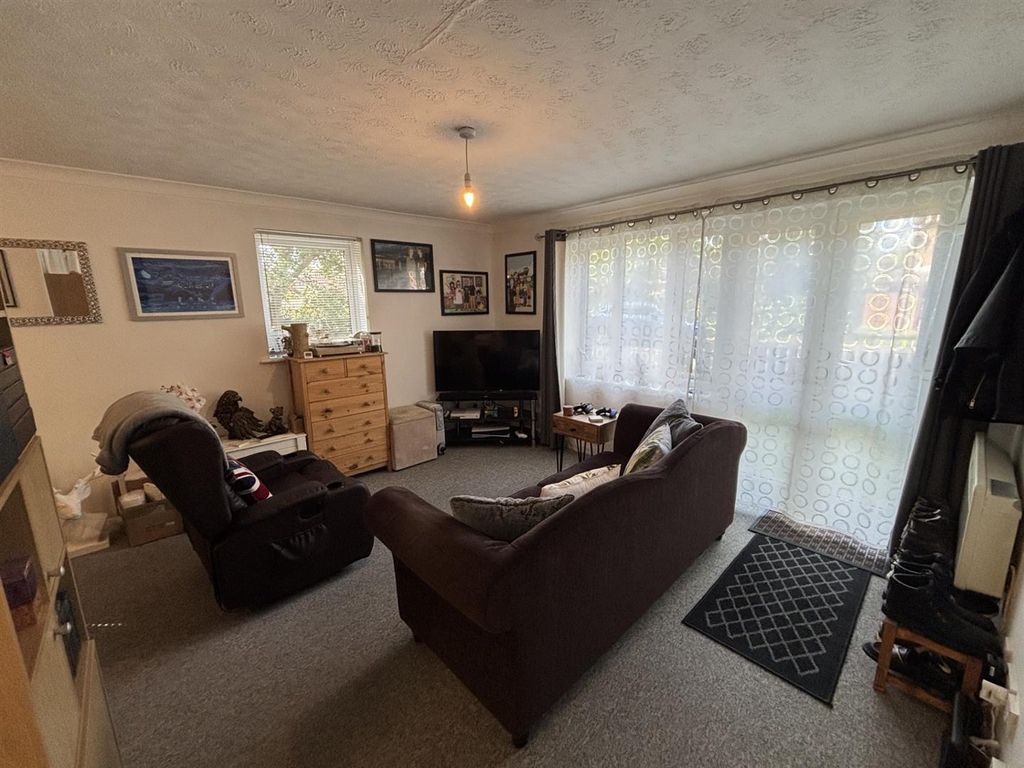 Property photo 2 of 7 Thumbnail_Img_2846.Jpg