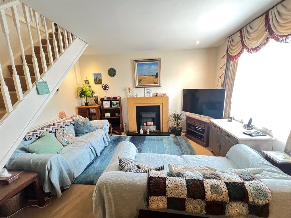 Property photo 2 of 18 Picture No. 03