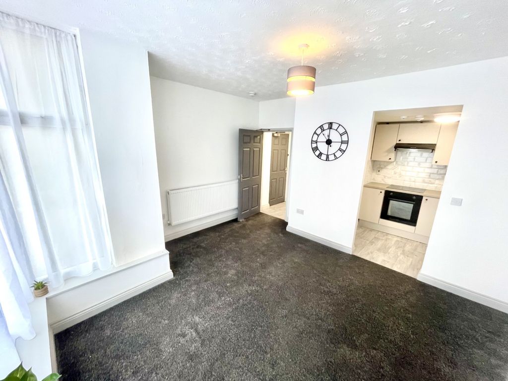 Property photo 2 of 4