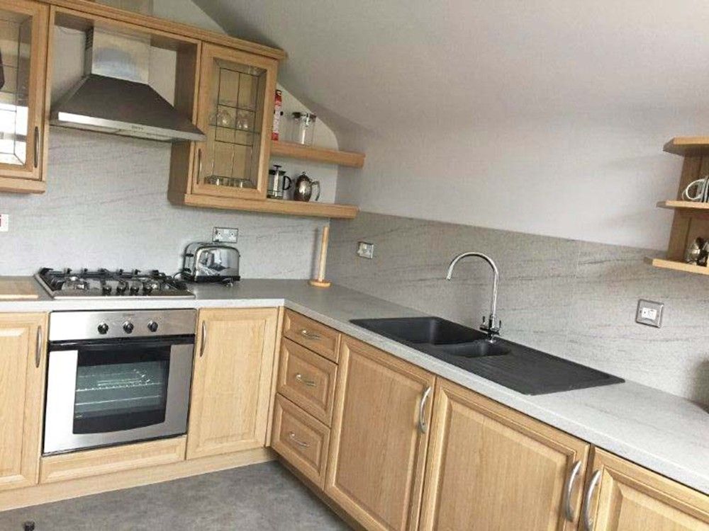 Property photo 2 of 12 Riversidemanor12N