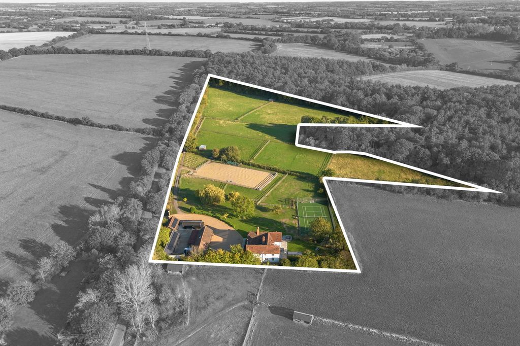 Property photo 3 of 39