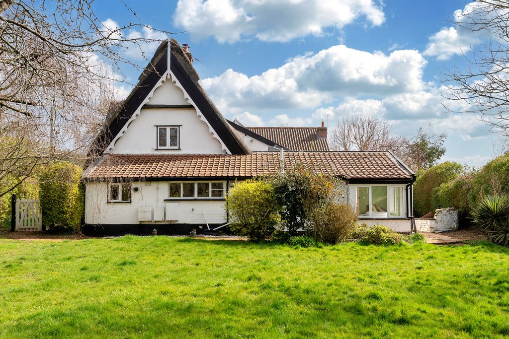 Property photo 3 of 18