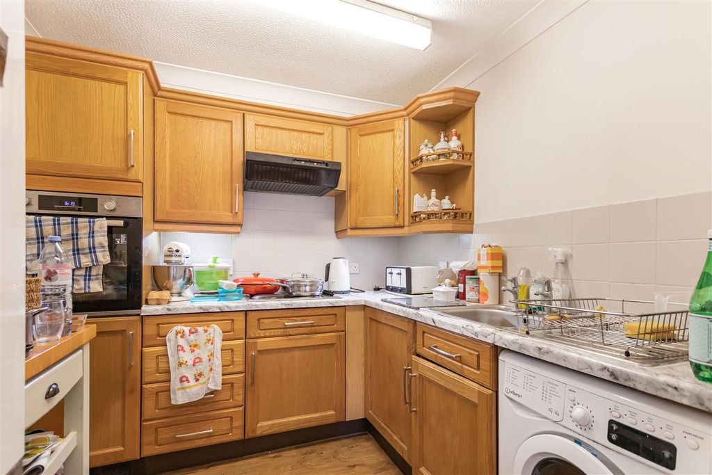 Property photo 3 of 9 7_88872.Jpg