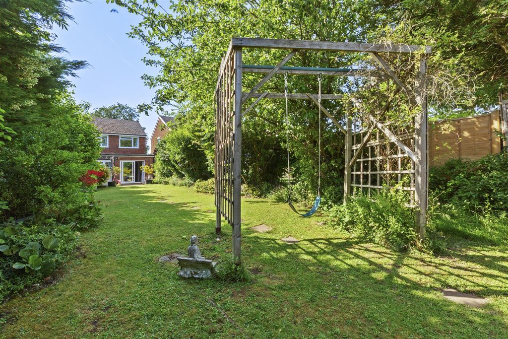 Property photo 3 of 22 Cock Lane-8.Jpg
