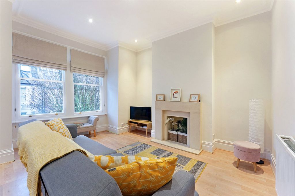 Property photo 2 of 9 Reception Room