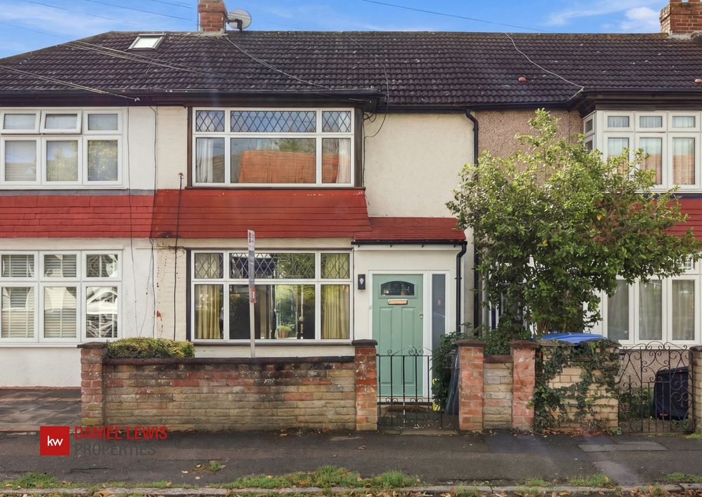 Property photo 1 of 24