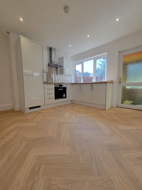 Property photo 2 of 10 Gallery