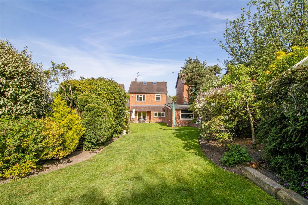 Property photo 1 of 20