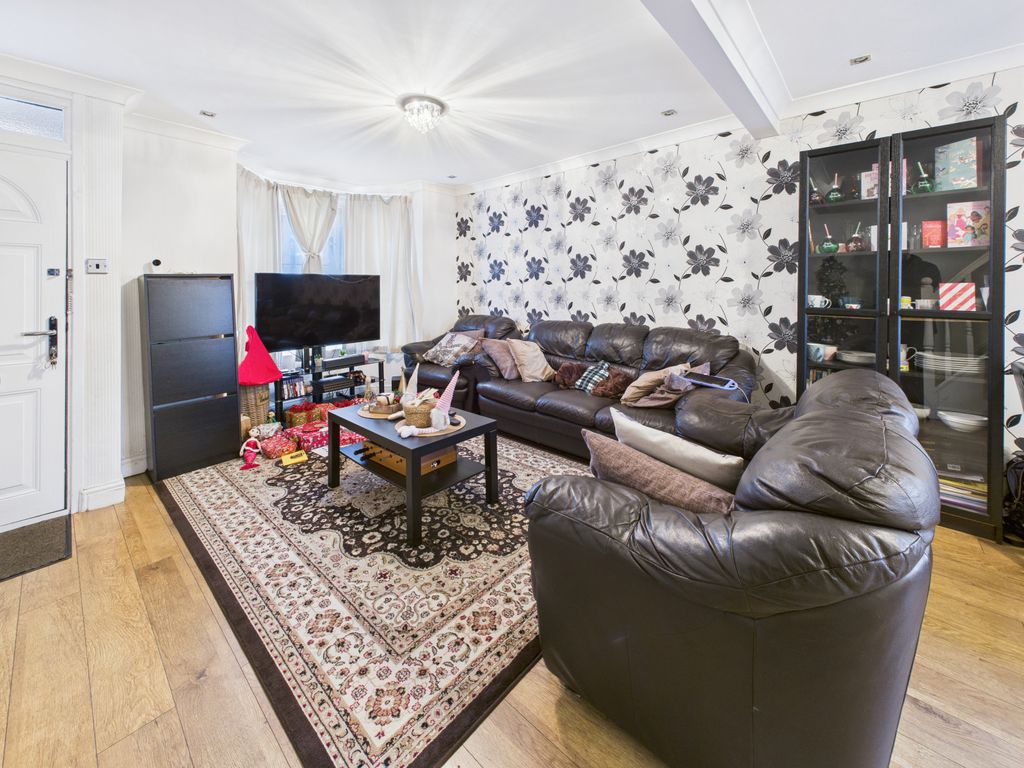 Property photo 3 of 13 Gallery