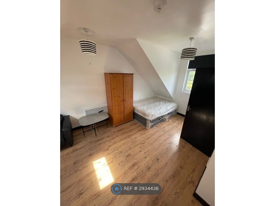 Property photo 1 of 4