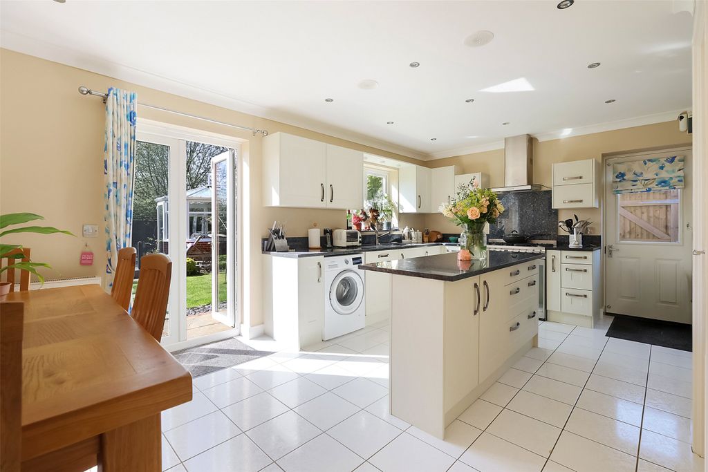 Property photo 3 of 27 Picture No. 07