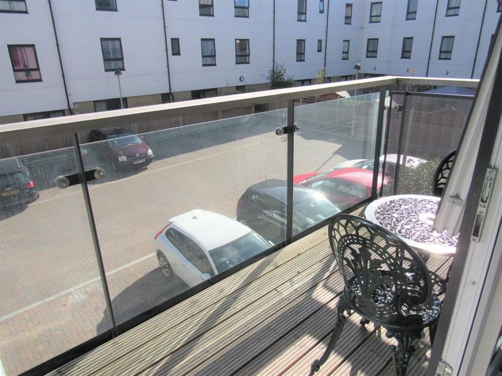Property photo 2 of 9 Picture No. 08