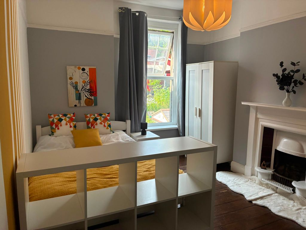 3 bed shared accommodation to rentKing Edwards Road, Swansea SA1 photo 5