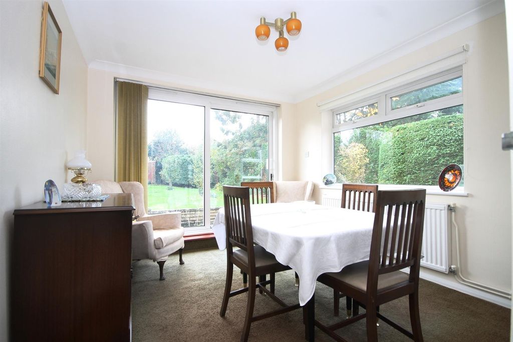 Property photo 3 of 14 .Diningroom.Jpg