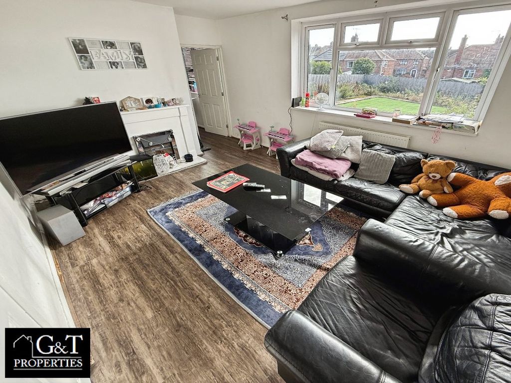 Property photo 2 of 19 Reception Room