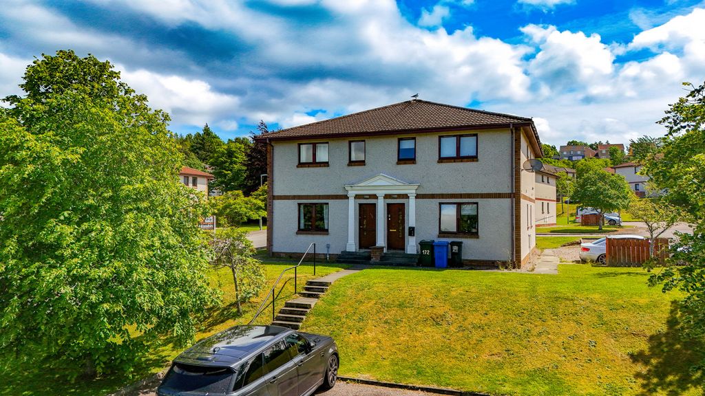 Property photo 1 of 31