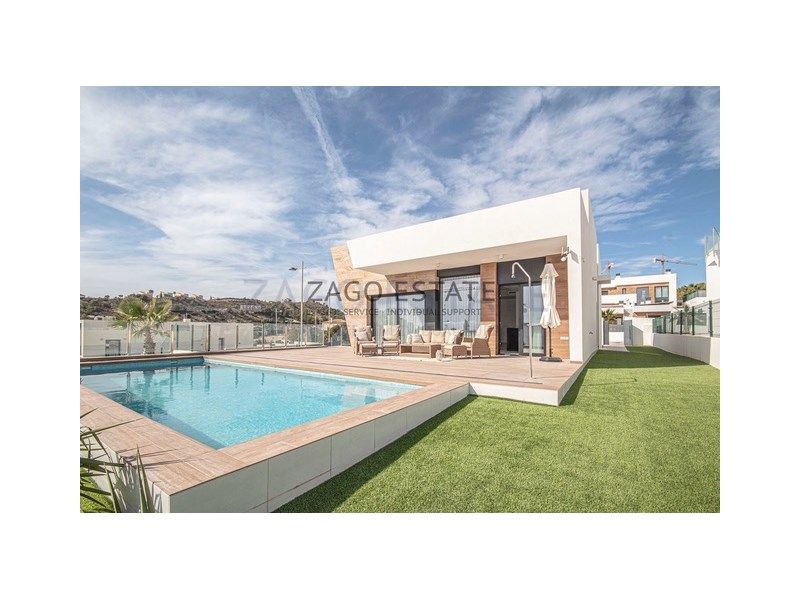 Property photo 1 of 50