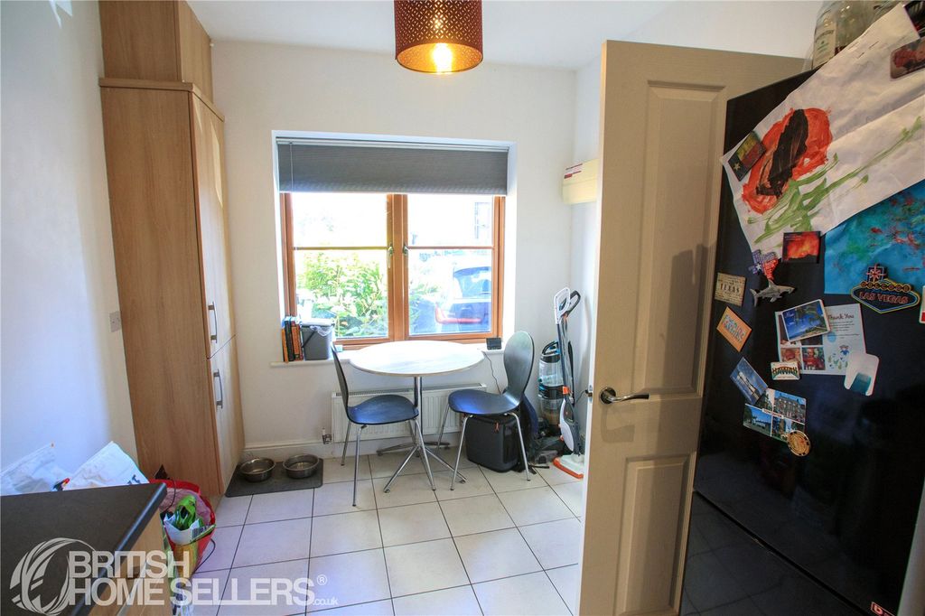 Property photo 3 of 14 Picture No. 14