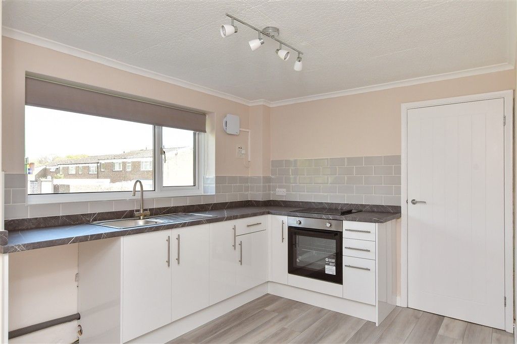 Property photo 1 of 11 Kitchen/ Breakfast Room