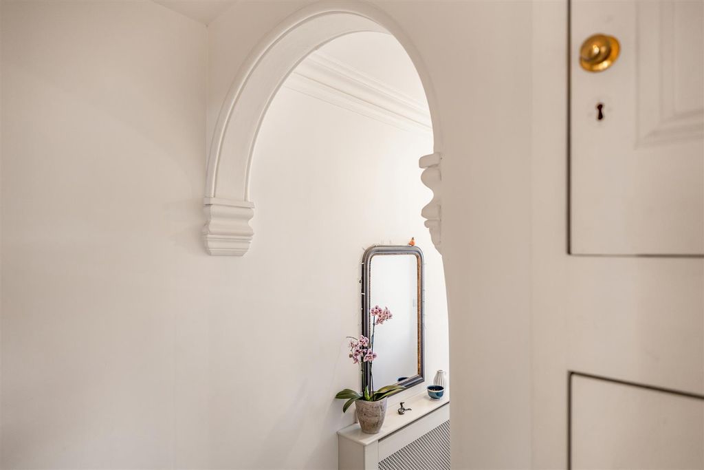 Property photo 3 of 36 9.Jpg