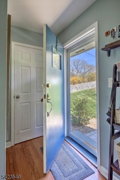 Property photo 3 of 8 <Alttext/>