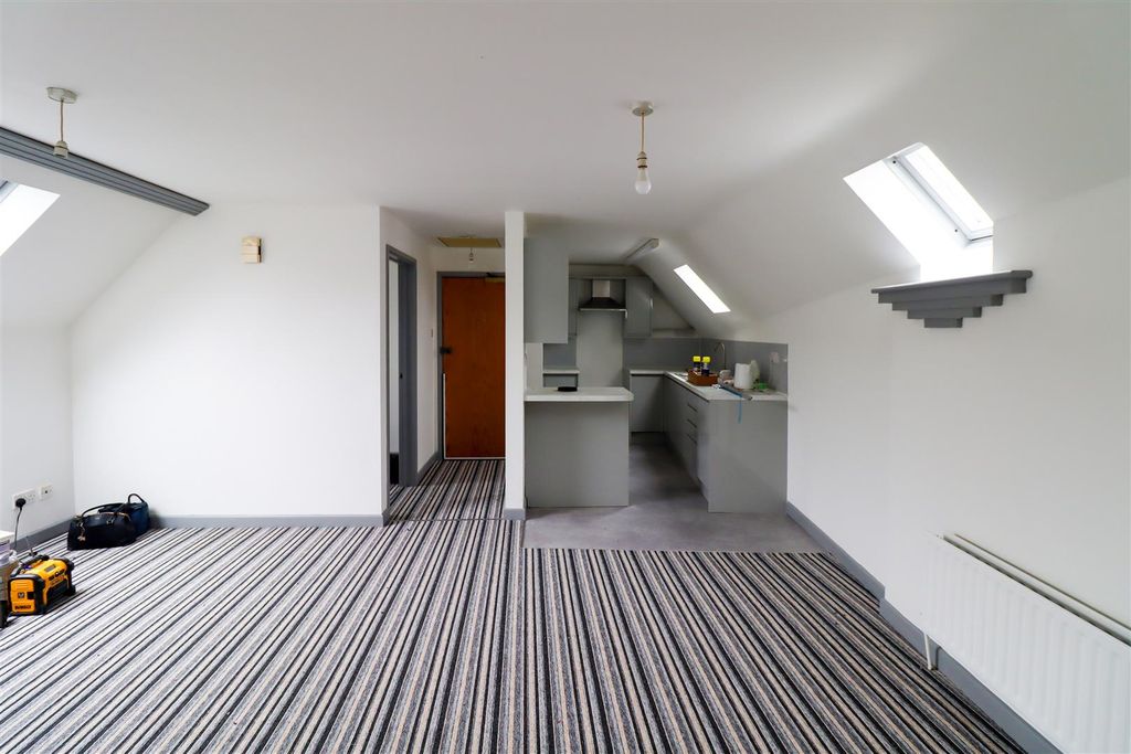 Property photo 3 of 7 Img_6390.Jpg