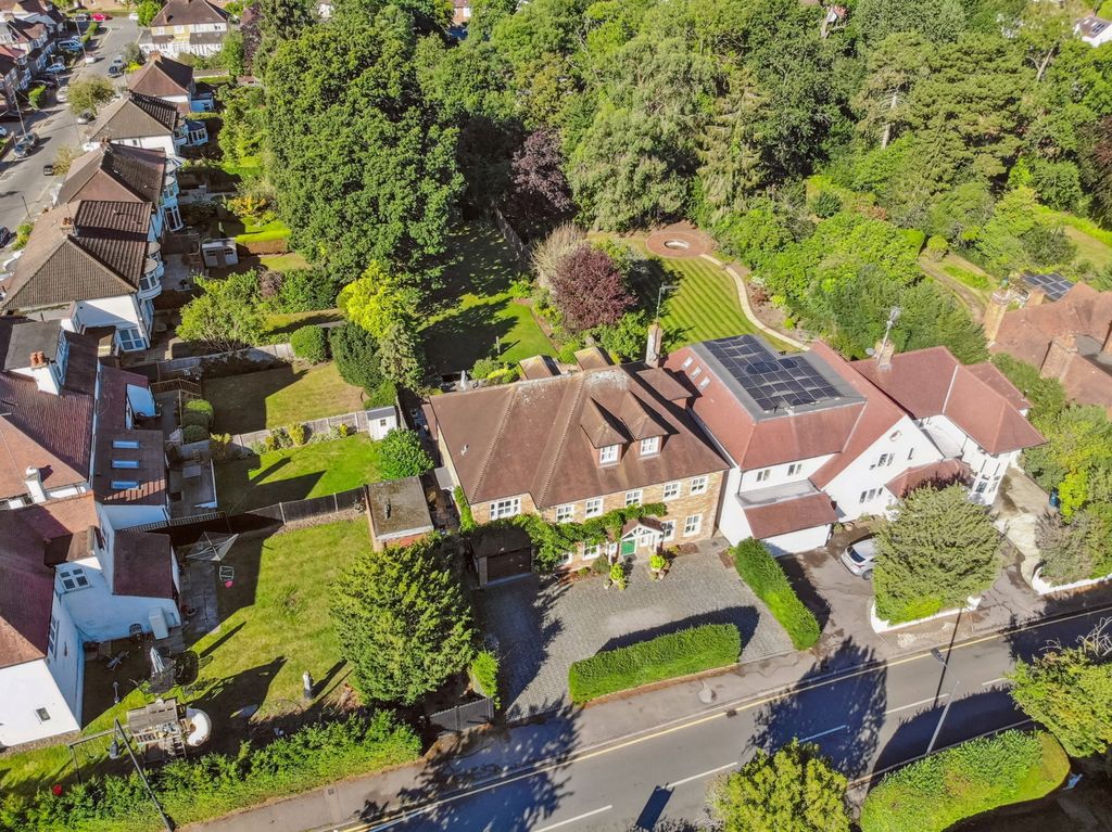 Additional image 35 of 7 bed detached house for salePaines Lane, Pinner Village HA5