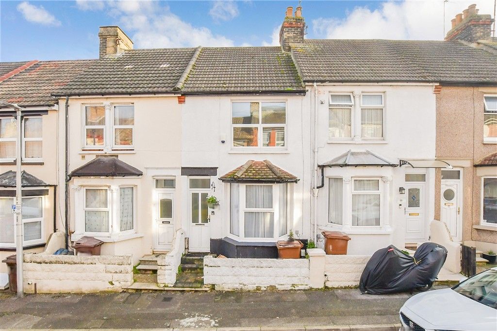 Property photo 2 of 8 External (Web)