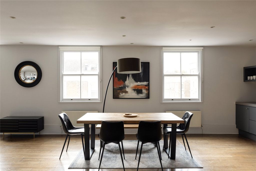 Property photo 2 of 7 Picture No. 10