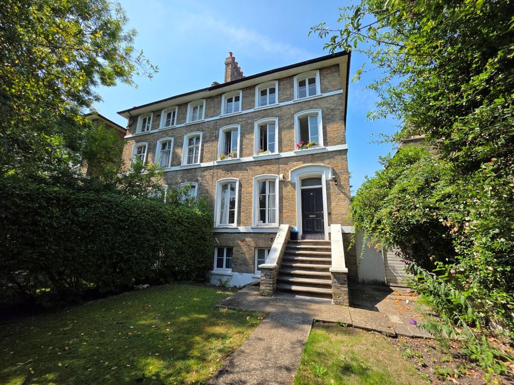 Property photo 1 of 23
