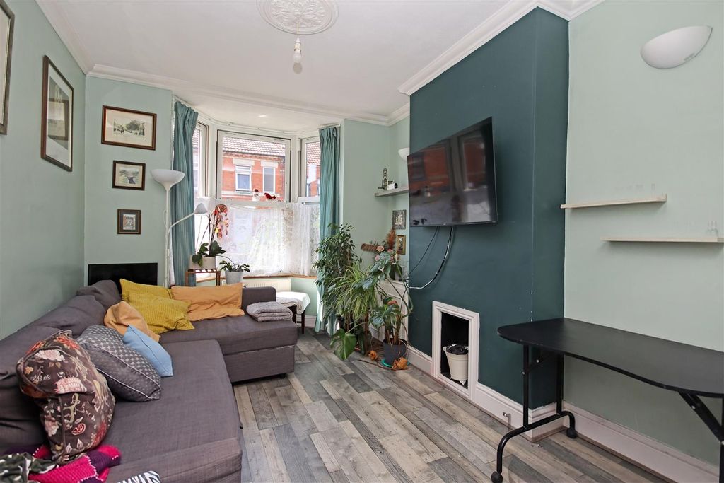 Property photo 2 of 10 Img_8736.Jpg