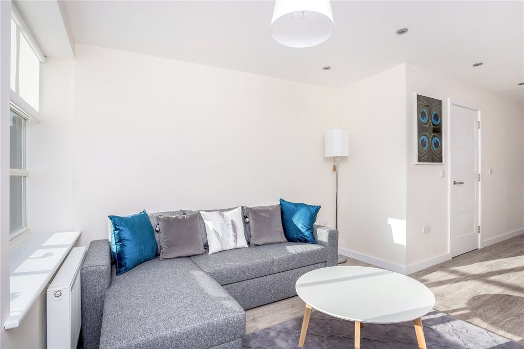 Property photo 1 of 7 Picture No. 13