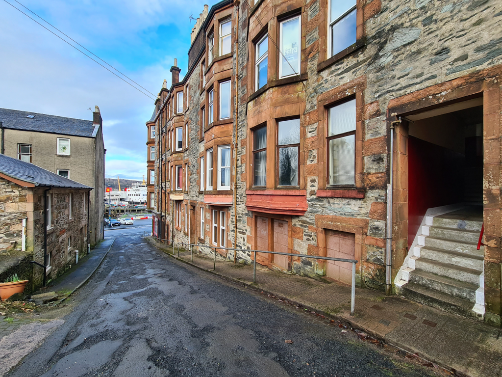 Property photo 2 of 16