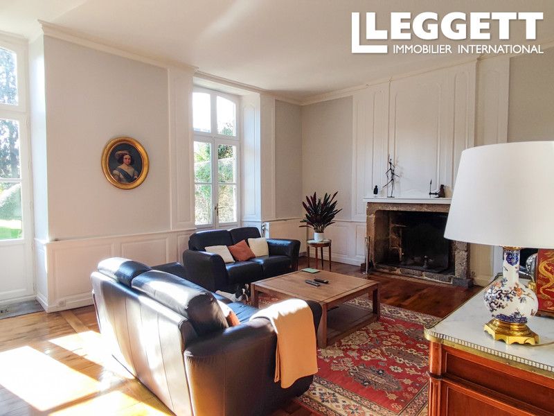 Property photo 3 of 10