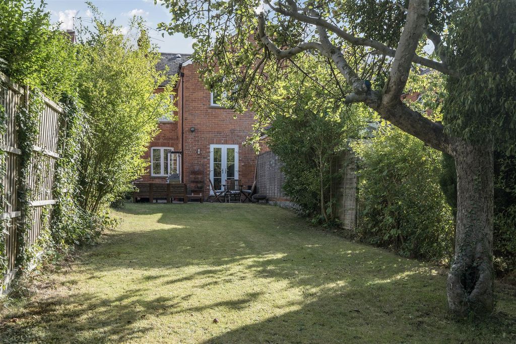 Property photo 2 of 19 1348532-5-68Bf0c06Db683.Jpg