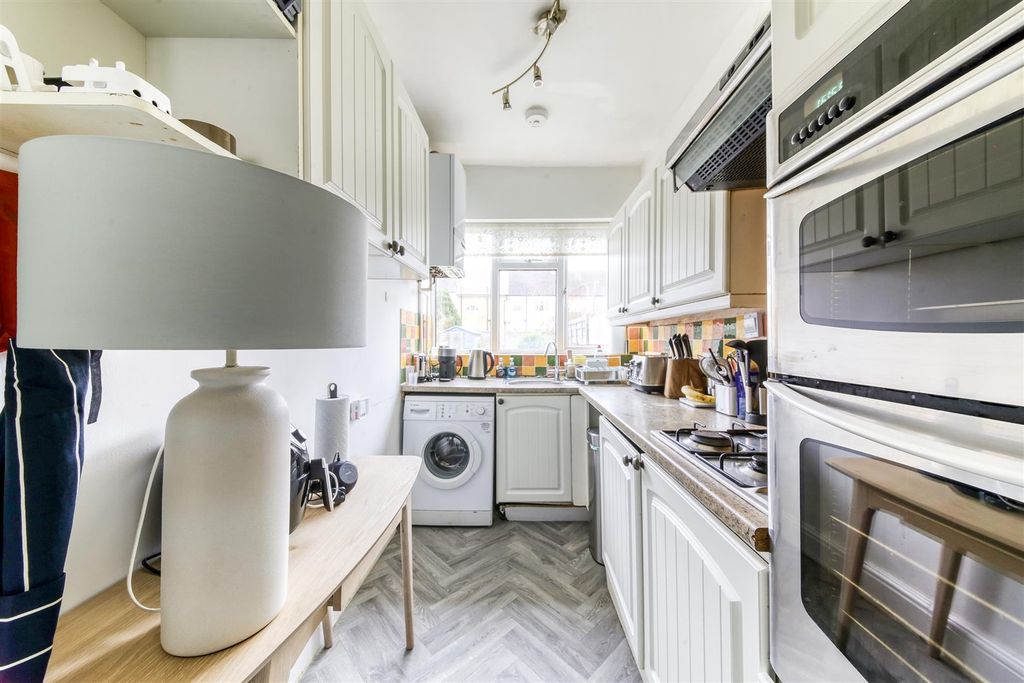 Property photo 3 of 16 Img_2271.Jpg