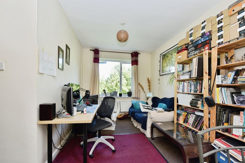 Property photo 3 of 13 Photo