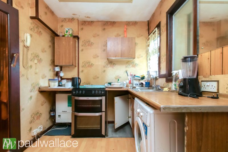 Property photo 2 of 12 Kitchen