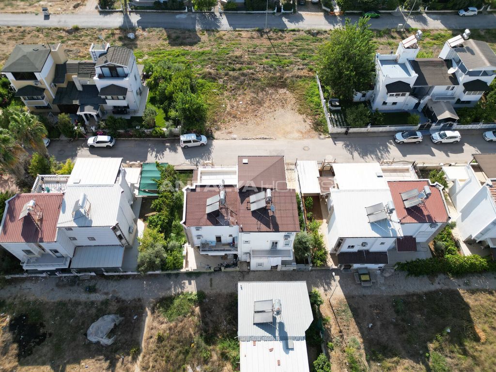 Property photo 2 of 38