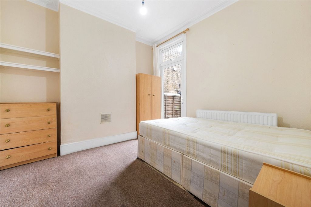 Property photo 3 of 13 Dining Room