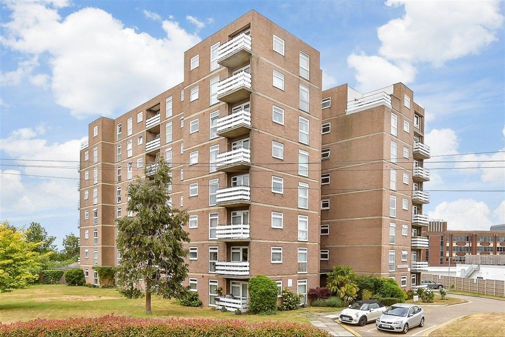 Property photo 1 of 20 External (Web)