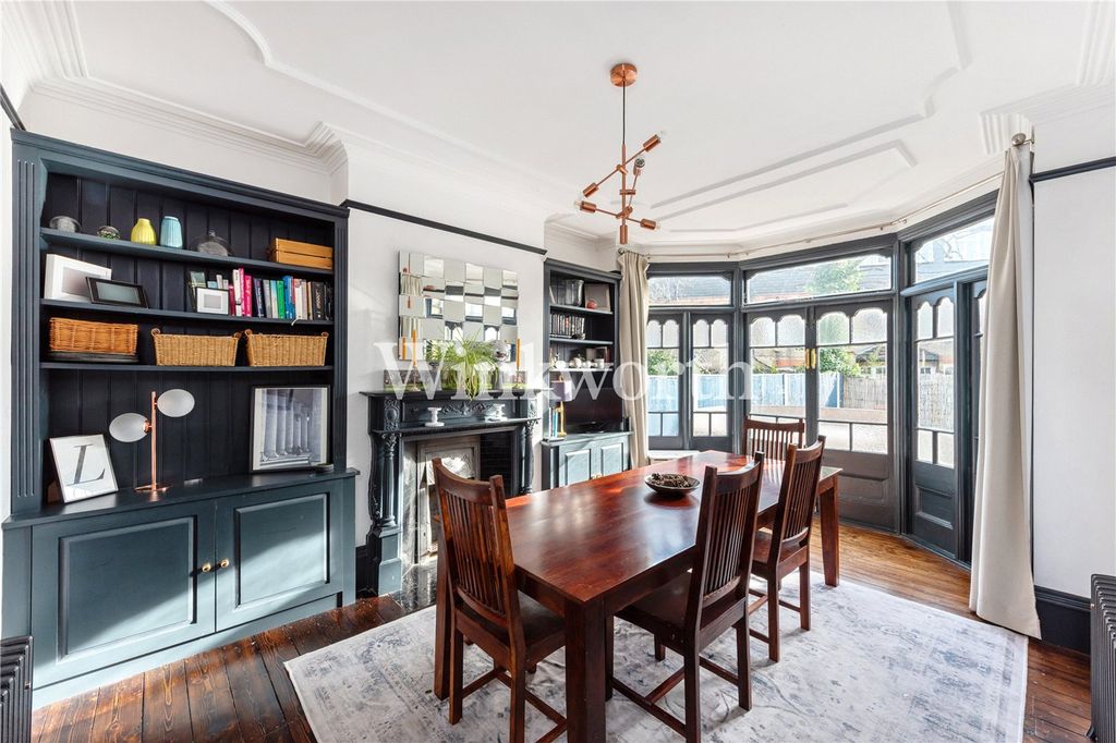 Property photo 3 of 23 Picture No. 51