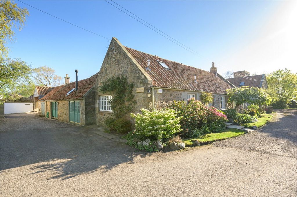 Property photo 1 of 29 The Coach House