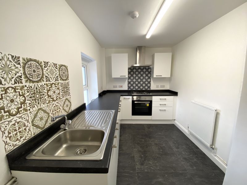 Property photo 2 of 14 Photo 2