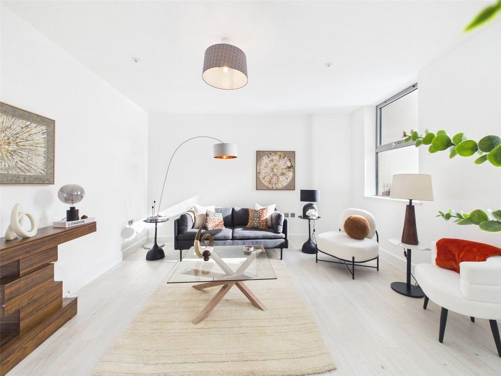 Property photo 3 of 13 Picture No. 25